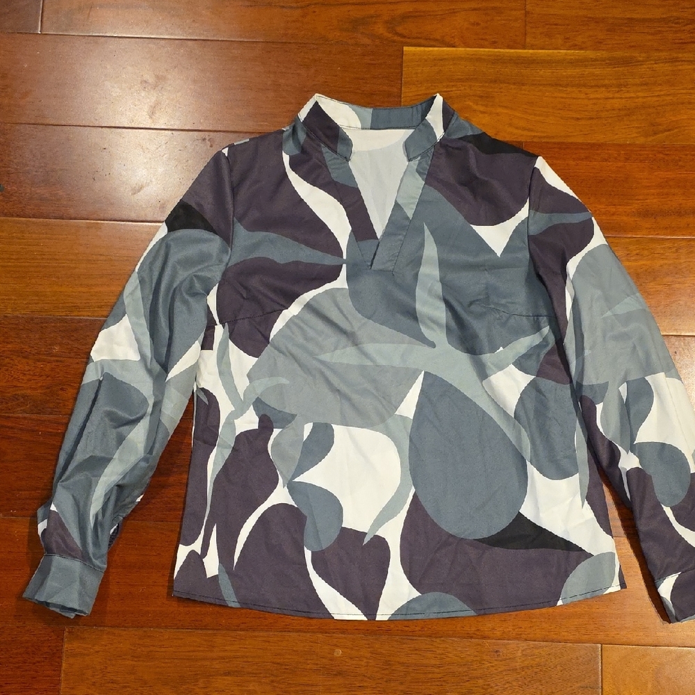 NWOT Shein Colorful Graphic Blouse